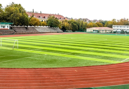 Alt_main_img_services/stroitelstvo-sportivnyx-obektov/stroitelstvo-futbolnyx-polej/